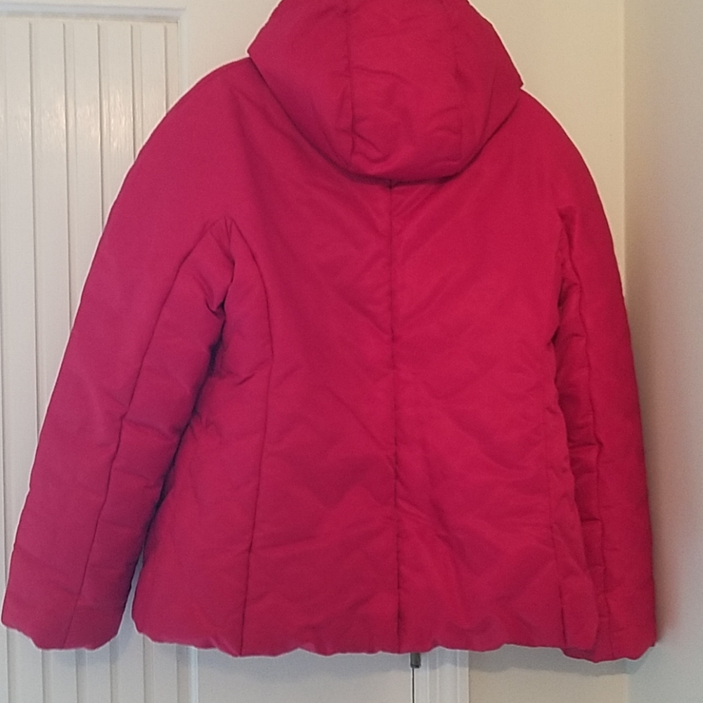 Red winter coat - Picture 2 of 4